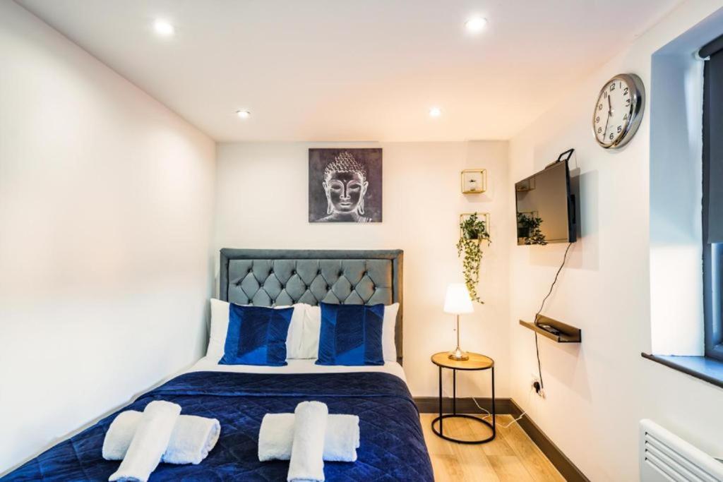 Heathrow Guest House - Oakway Feltham Dış mekan fotoğraf